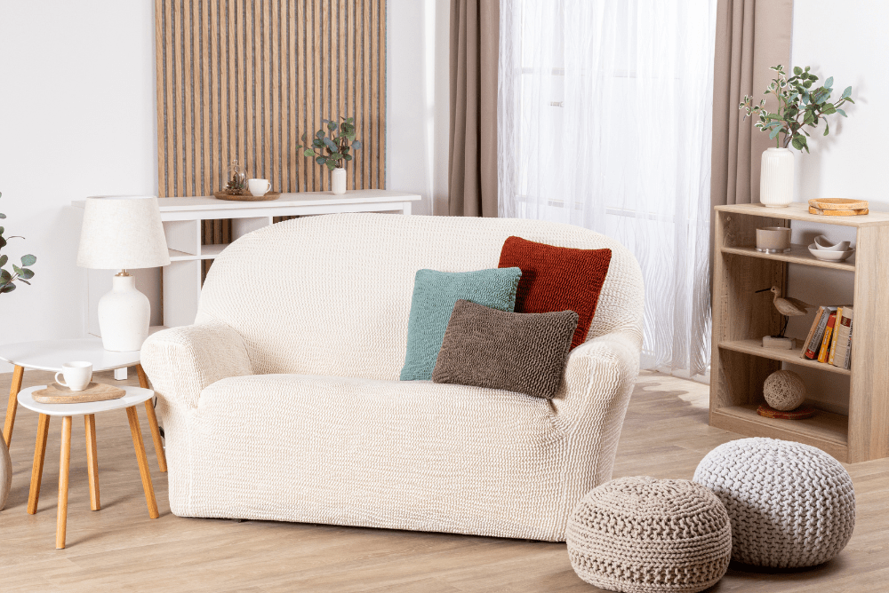 Ako-odstranit-skvrny-na-sedacke